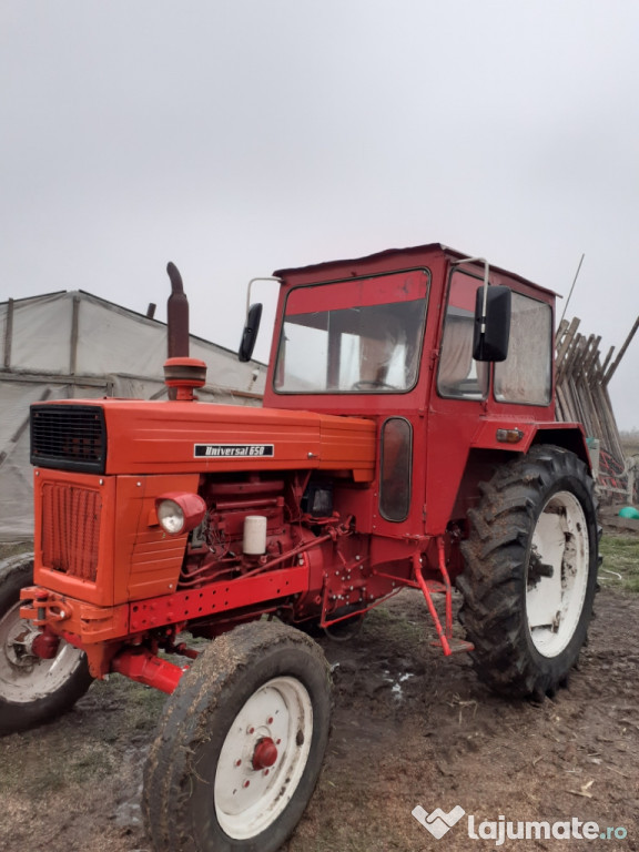 Tractor u 650