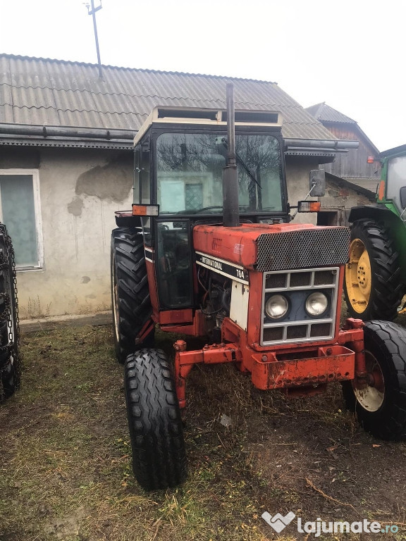 Tractor Internațional 784