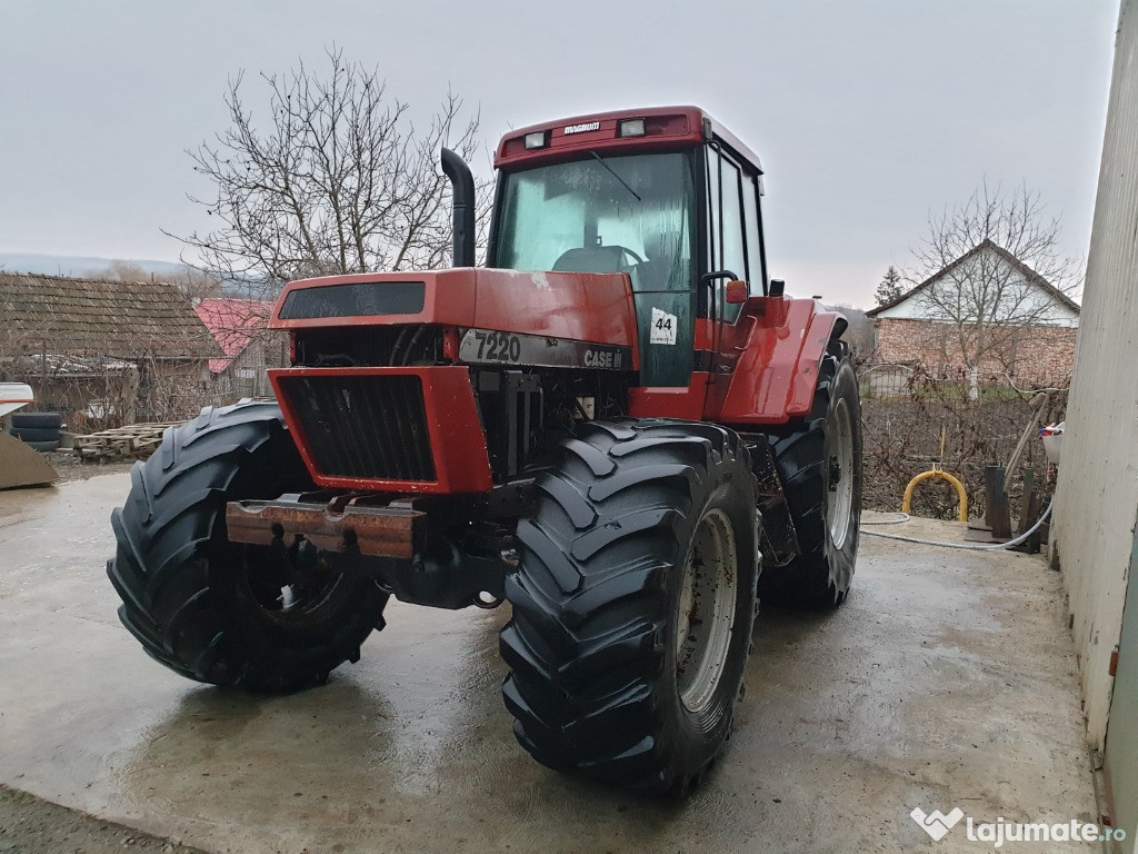 Dezmembrez Case 7220 și 5140
