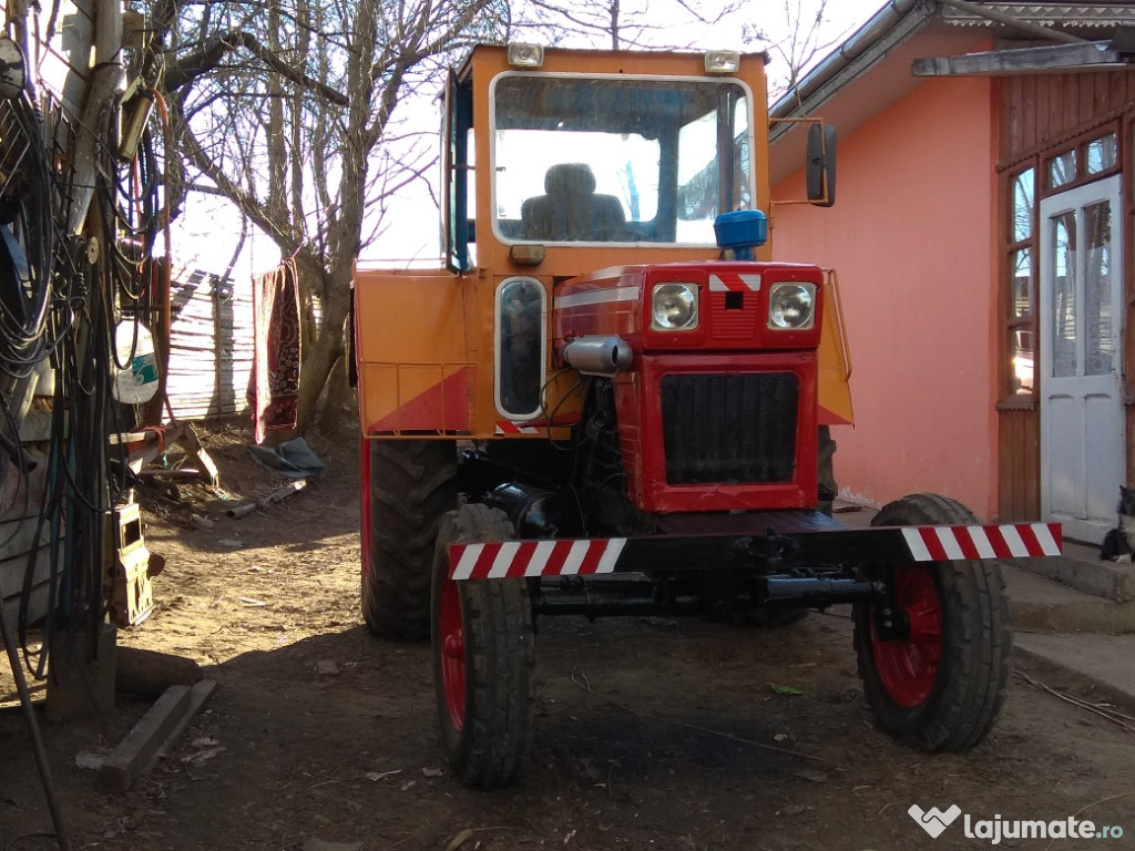 Cabină de tractor