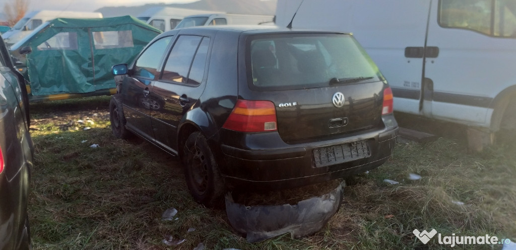 Piese de Vw Golf 4 An 2001 Motor 1.4 benzină