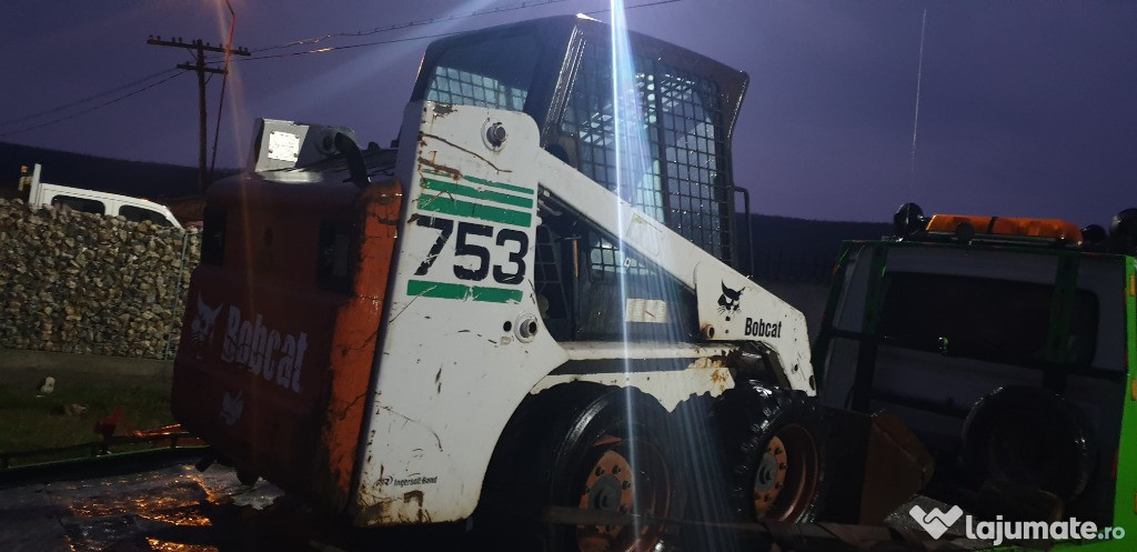 Bobcat fara chiuloasa , cauciucuri , si reductoare