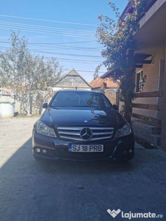 Mercedes Benz C200 2012