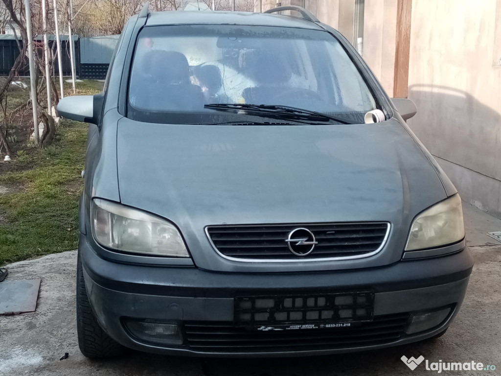 Dezmembrez Opel Zafira A 2001