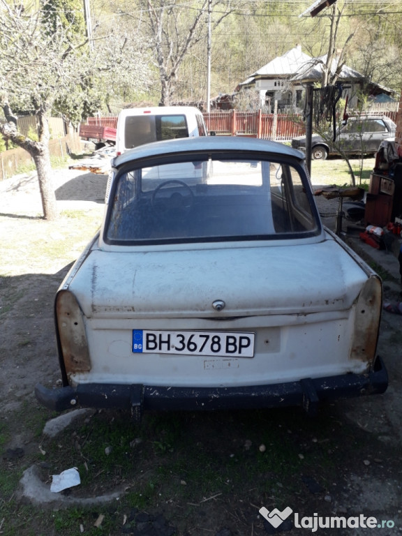 Trabant ~ citiți descrierea~