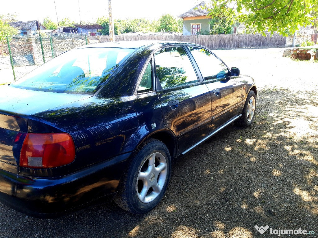 Audi A4 B5 1.6 benzina