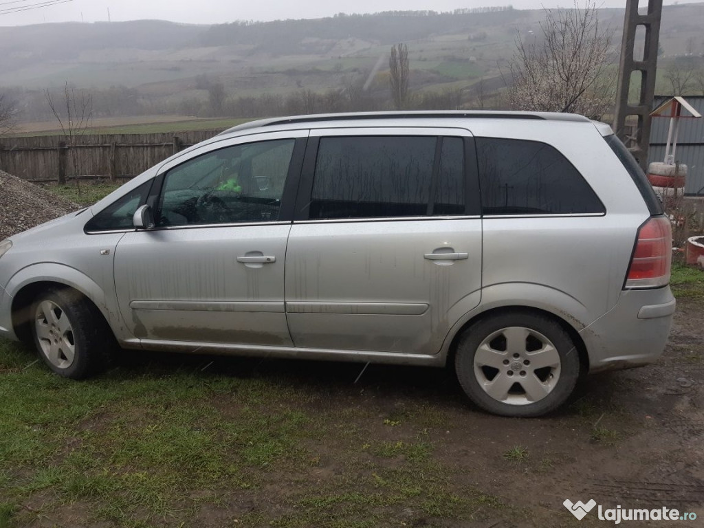 Opel zafira B 1.9 diesel an 2007