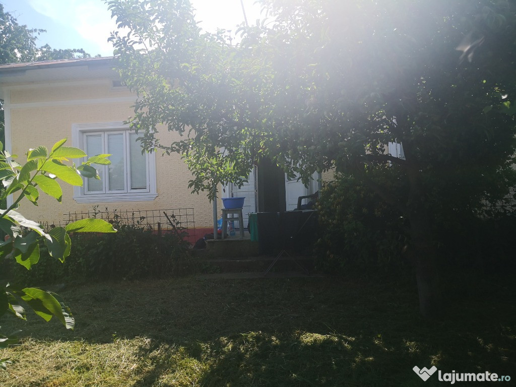 Casa 4 camere + teren