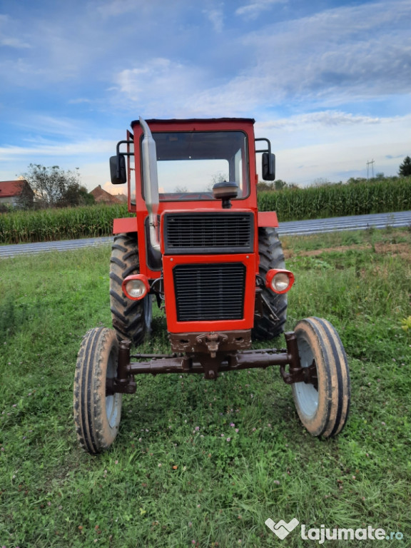 Tractor romanesc U650 in stare perfecta