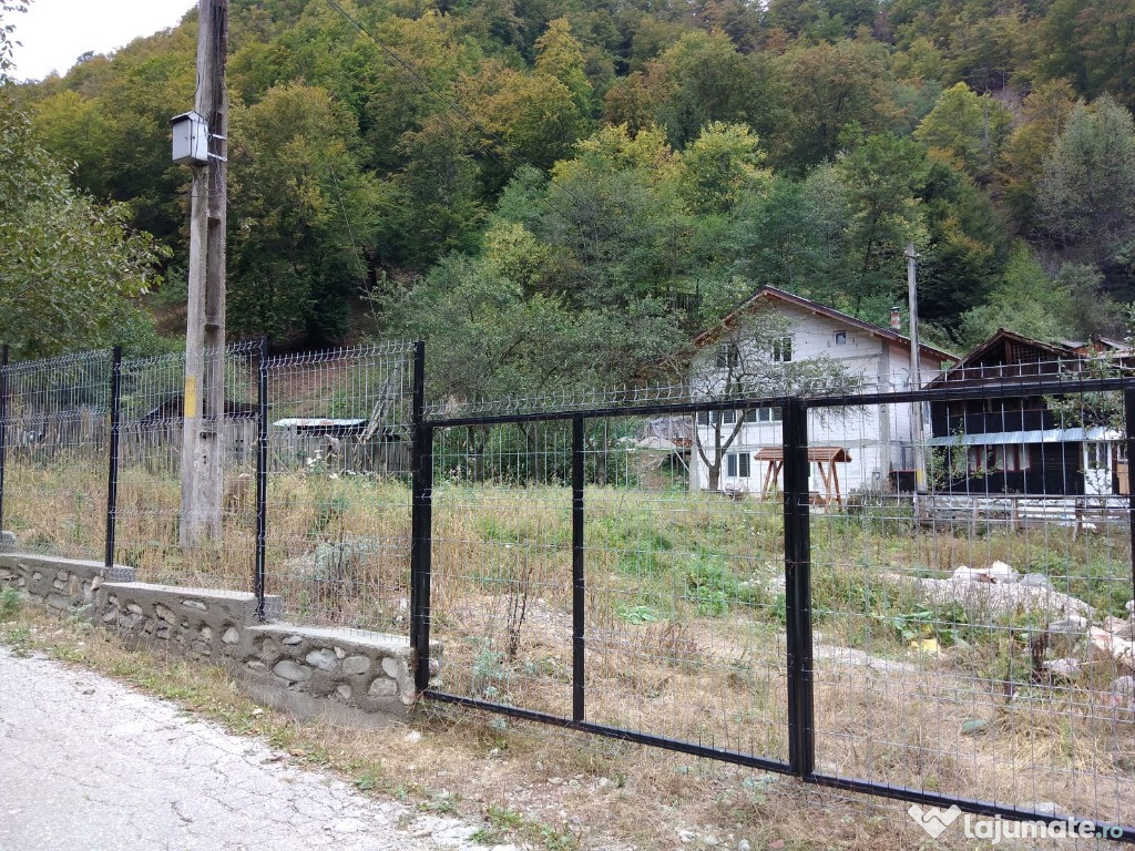 Teren la 65 km de Sibiu