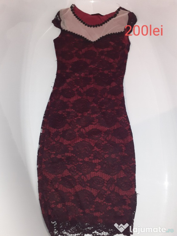 Rochie elegantă din dantelă