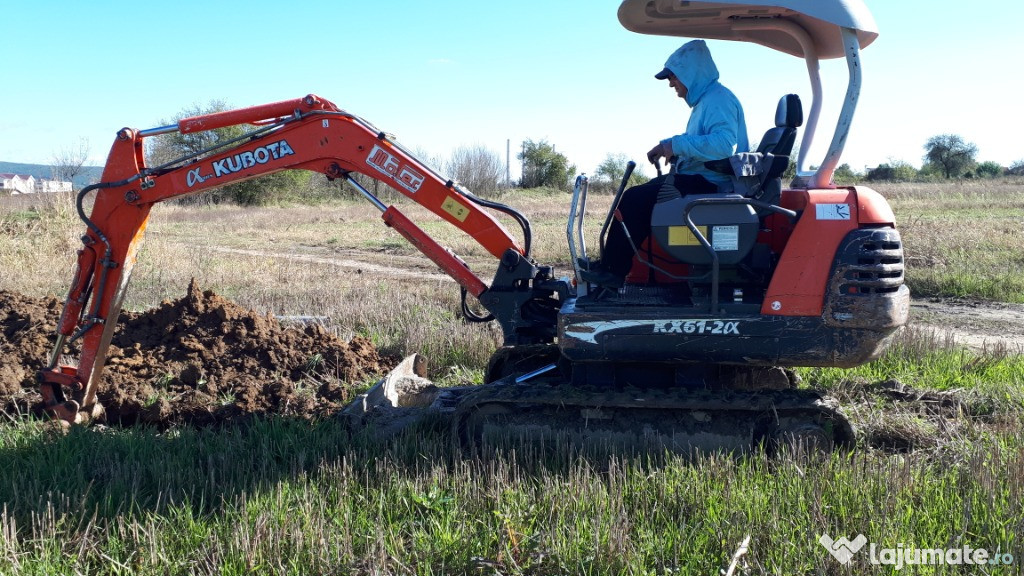 Miniexcavator 2500 kg