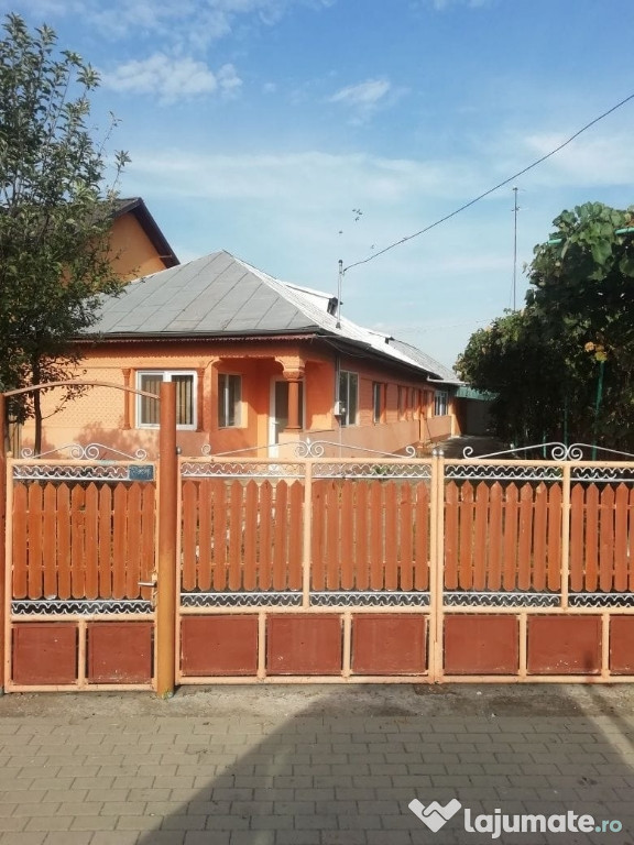 Casa bună de locuit central