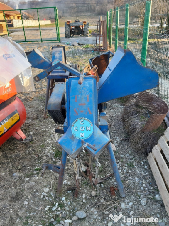 Moara la tractor de cereale