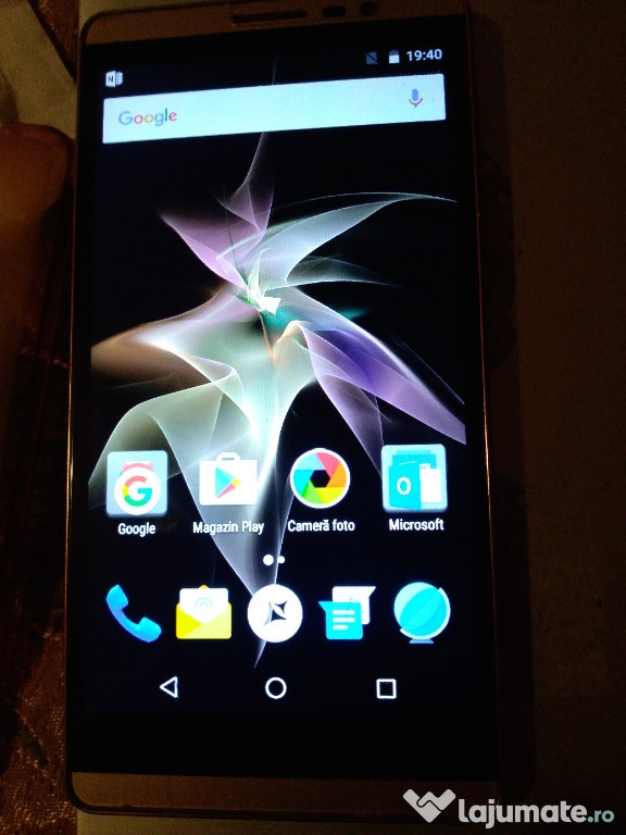 ALLVIEW P8 EMAGIC. ....