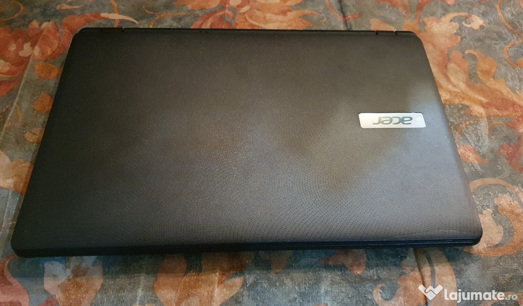 Laptop Acer Celeron Quad Core 4GB SSD Windows 10