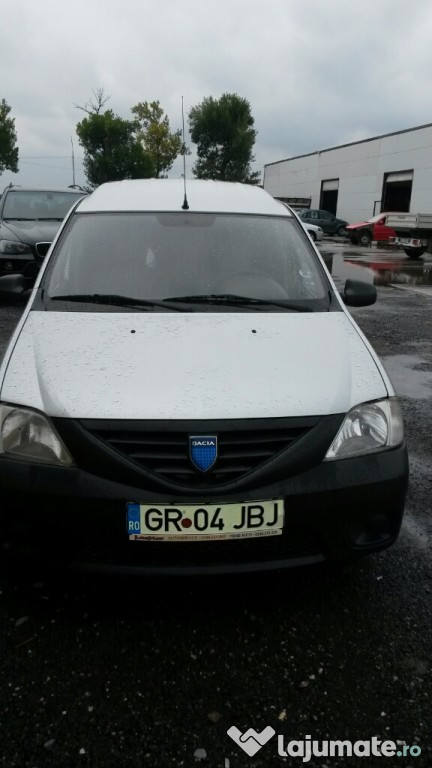 Dacia logan van masina functioneaza bine km 130000reali