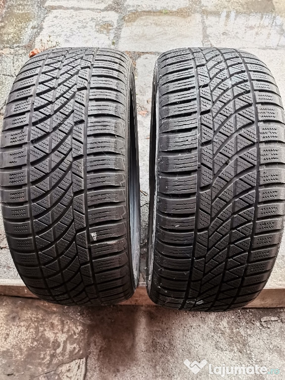 205/50R17 93 V