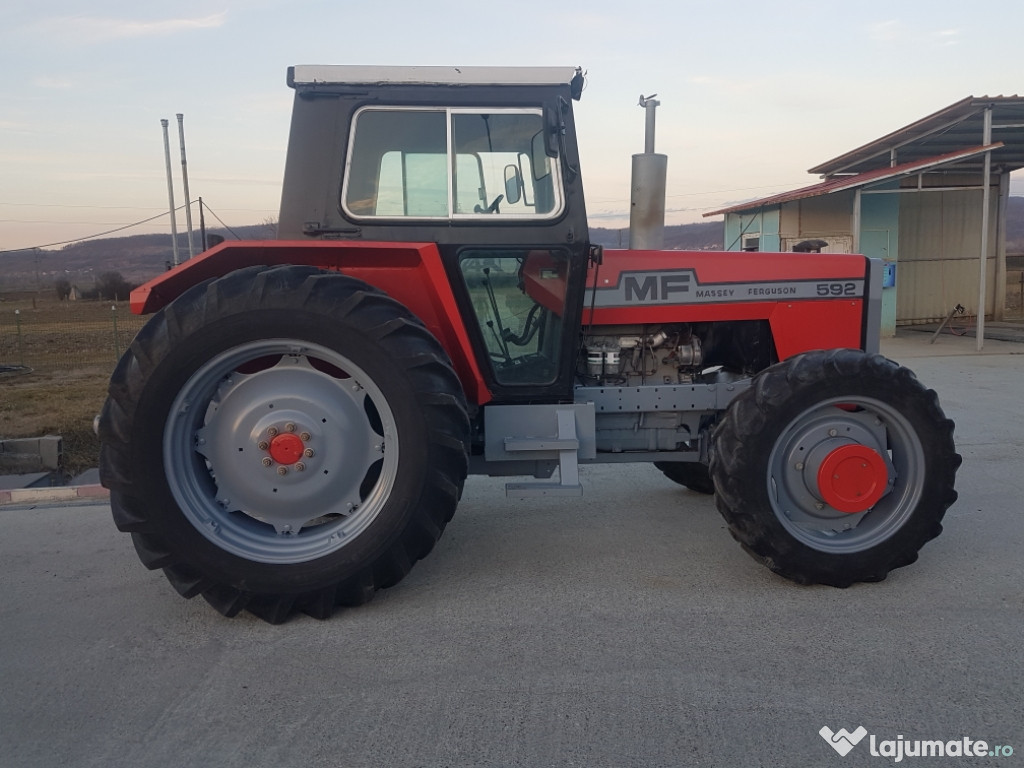 Tractor Massey ferguson 592
