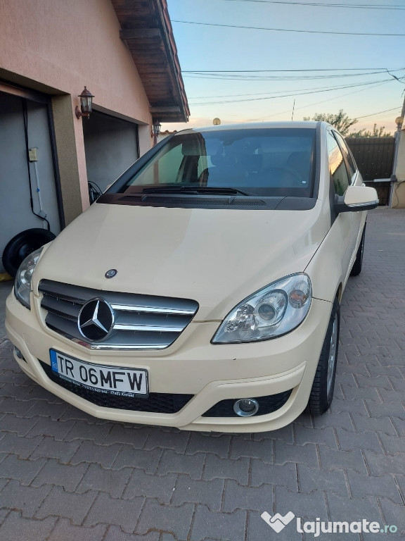 Mercedes B180