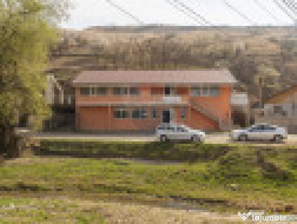 Casă / Vilă cu 4 camere