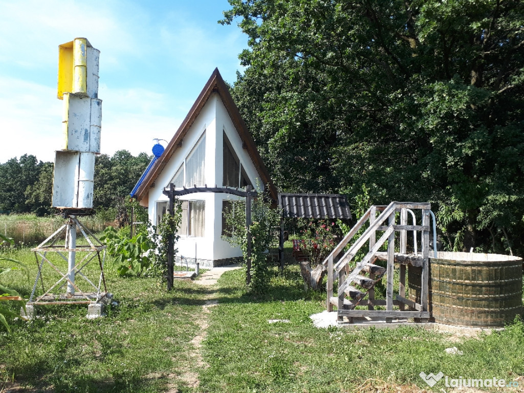 Închiriez Cabana lângă pădure / Valea Ursului - Totul Inclus