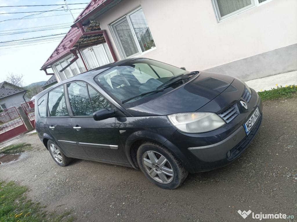 Renault Megane Scenic 7 locuri
