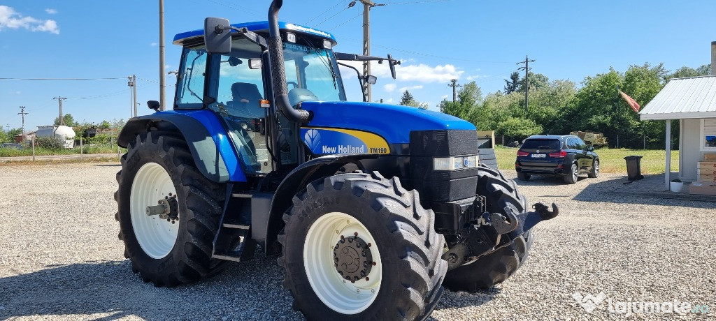 Tractor new holland tm190