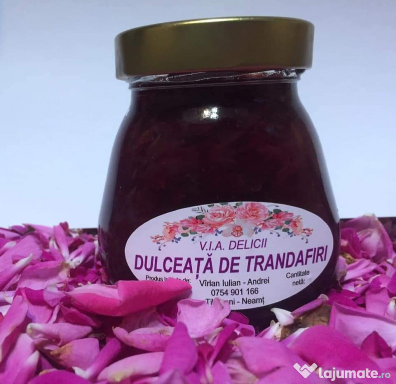 Dulceață de trandafiri