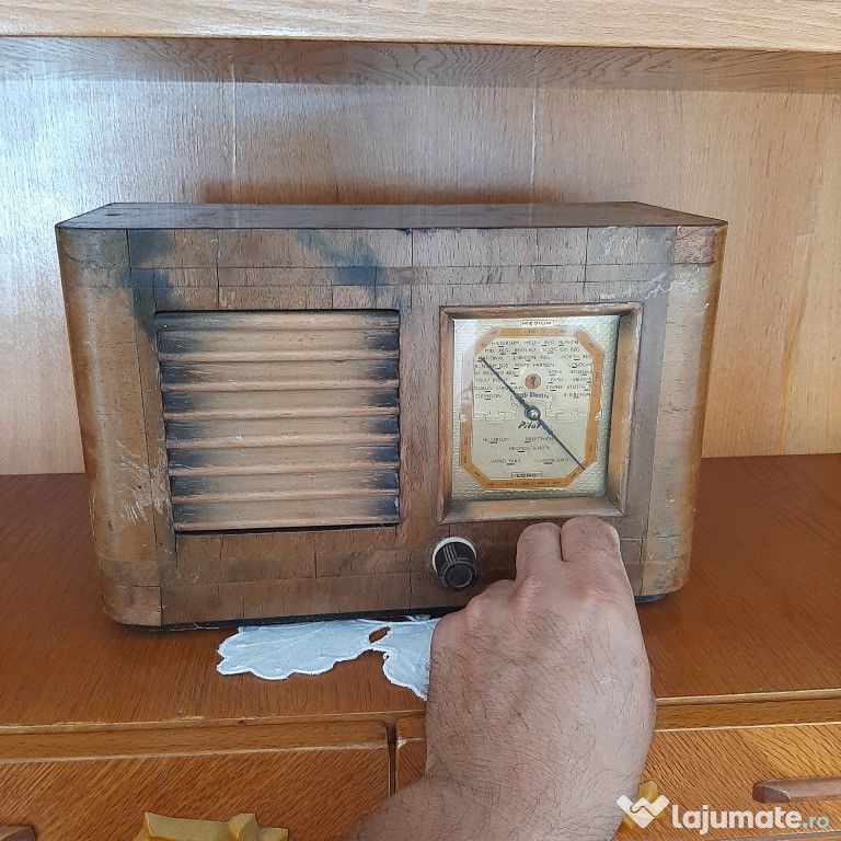 Radio vechi cu lampi 1935