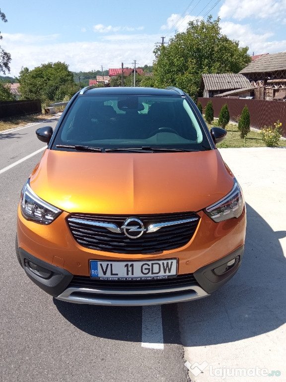 Opel CROSLAND X