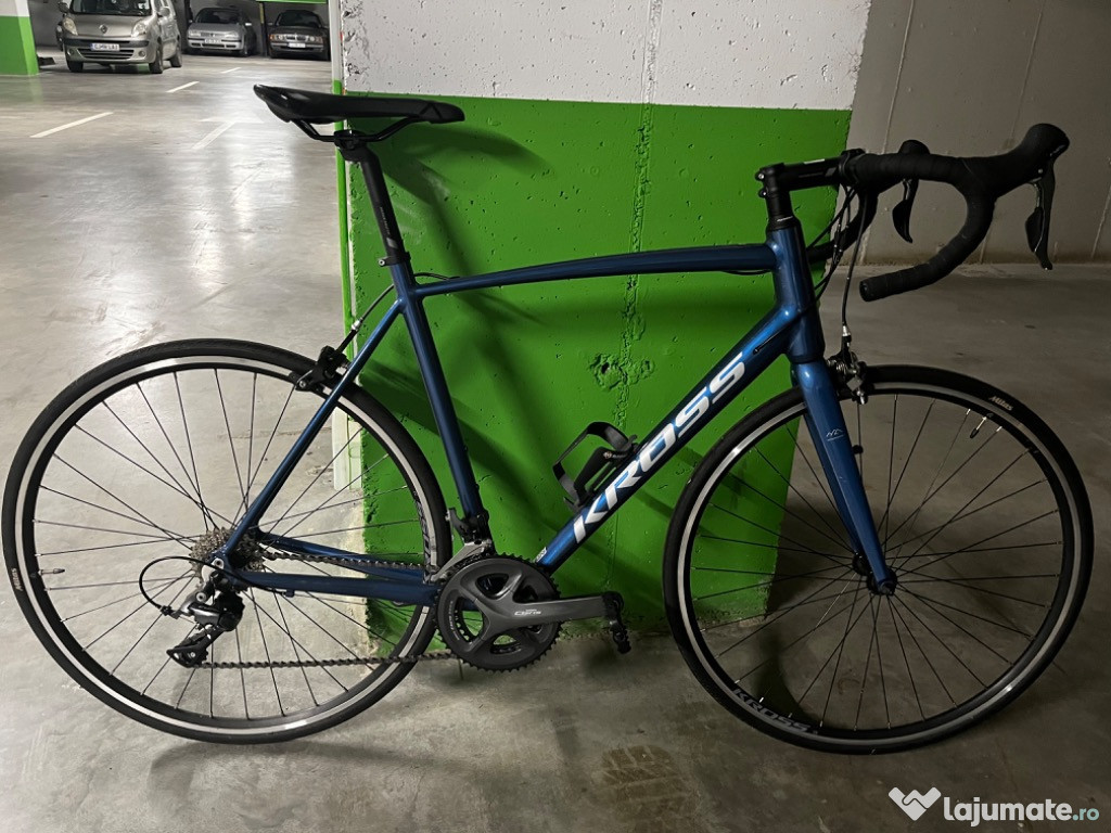 Bicicleta de sosea Kross Vento 2.0 2022