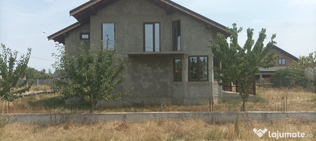 Casa la roșu în Padurani, Timis