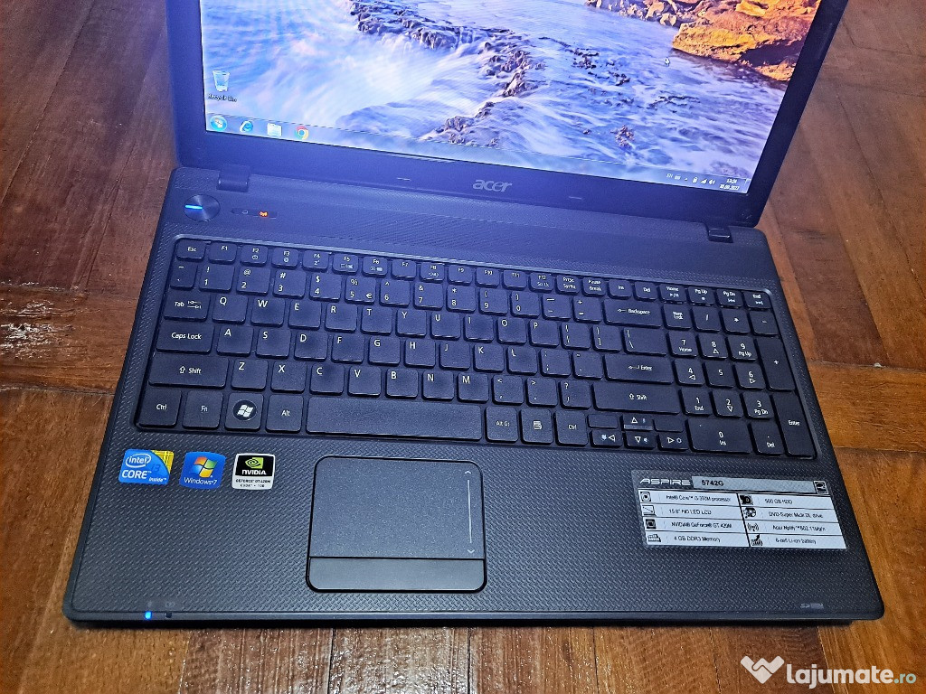 Laptop ACER ASPIRE . I3 , 6GB Ram , 500 GB HDD , IMPECABIL