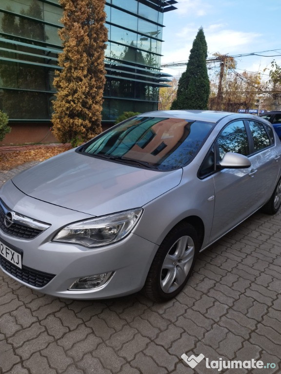 Opel Astra J 1.4 benzina/gaz