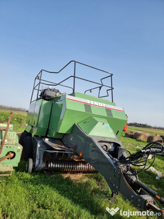 Vând presa fendt