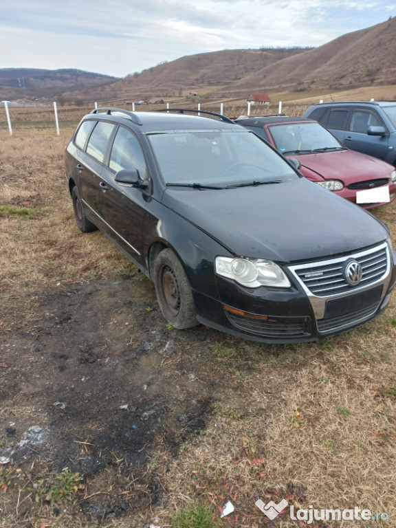 Dezmembrez passat b6 an 2008 motor 1,9 tdi tip bls.