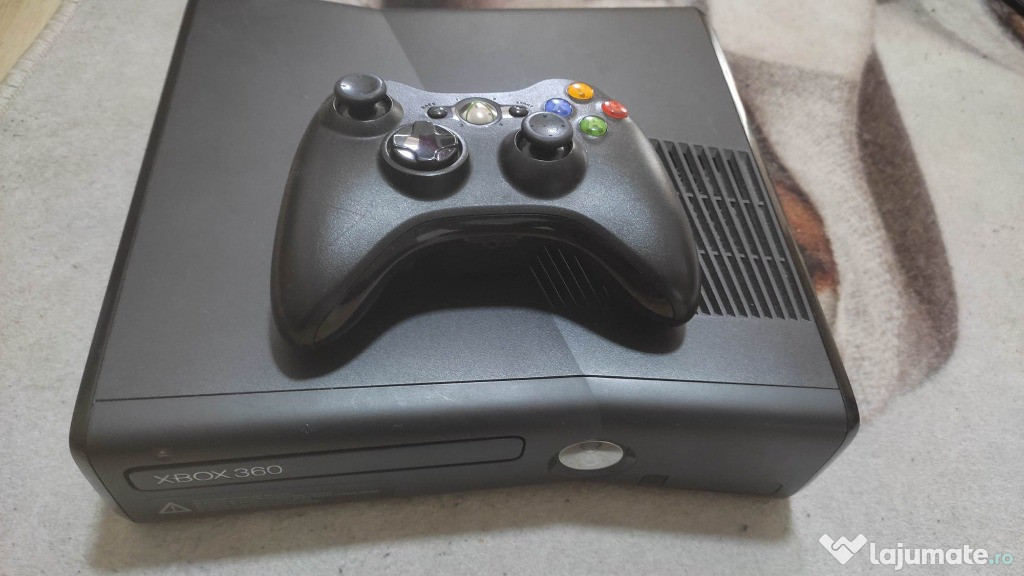 Xbox 360 S