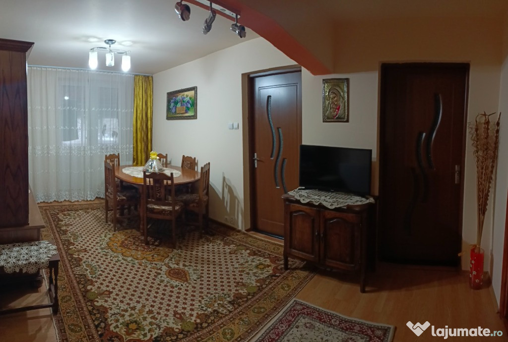 Apartament 4 camere decomandat - strada Dragoș Vodă, BISTRIT