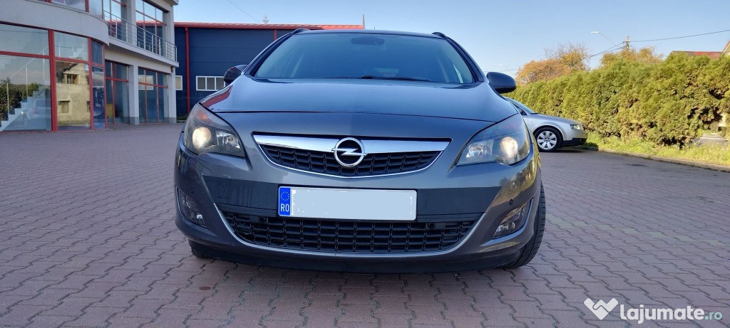 Opel astra j 1,7 125 cp