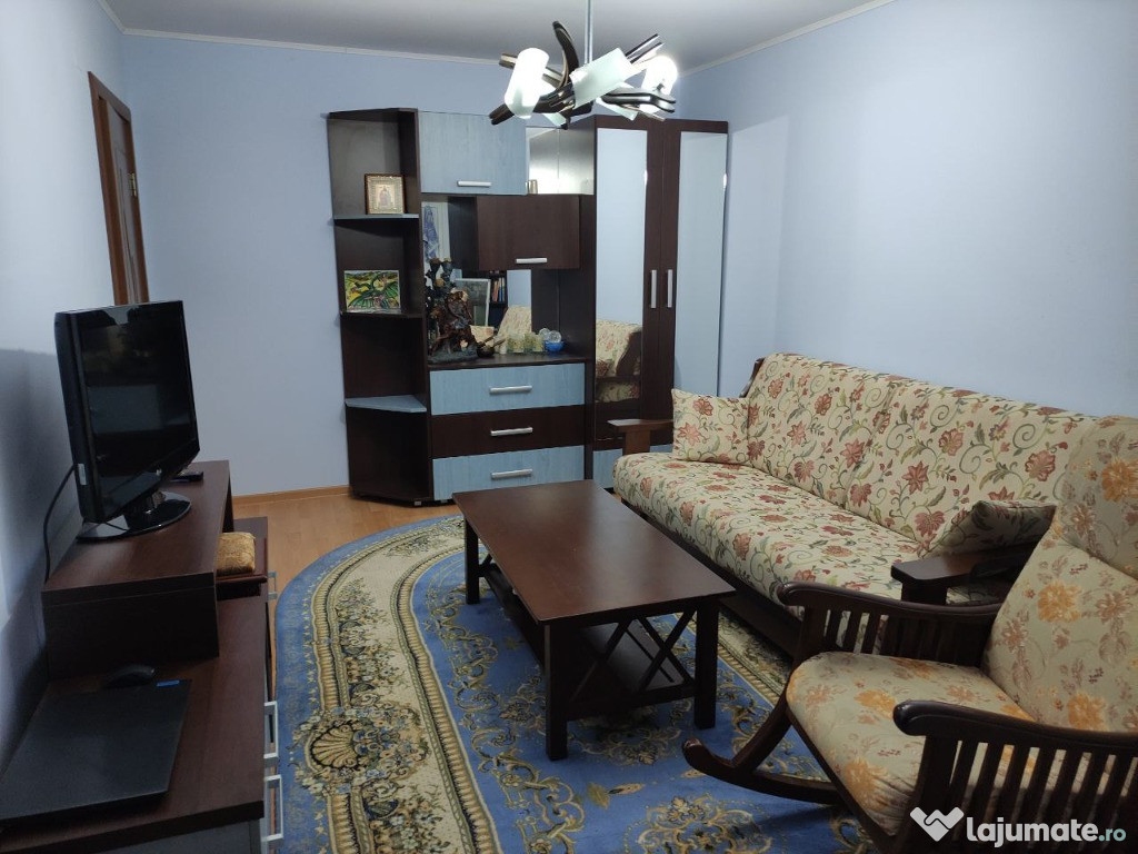Apartament 3+ camere in Slanic Moldova