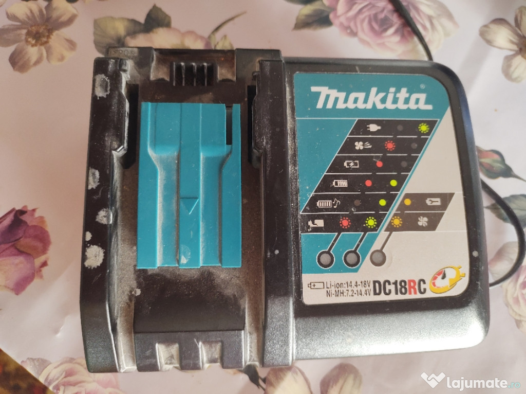 încărcator makita