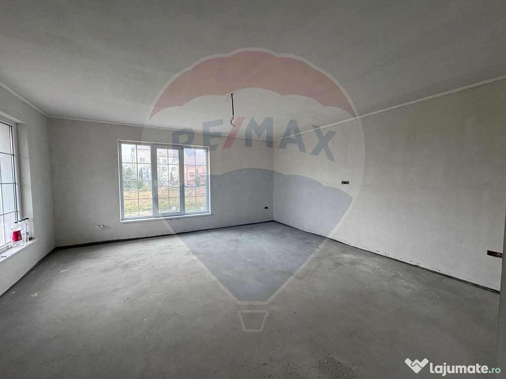 Duplex de Vânzare, în Sânmartin, Zona Profi