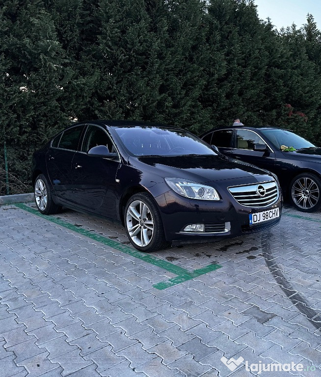 Opel Insignia 2012 1.4T Benzina