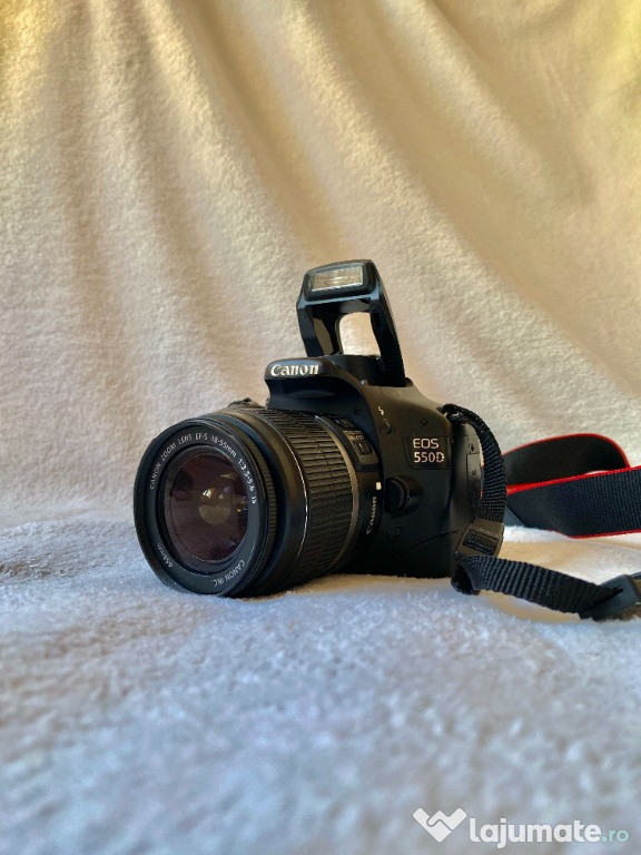 Aparat foto profesional Canon EOS 550D