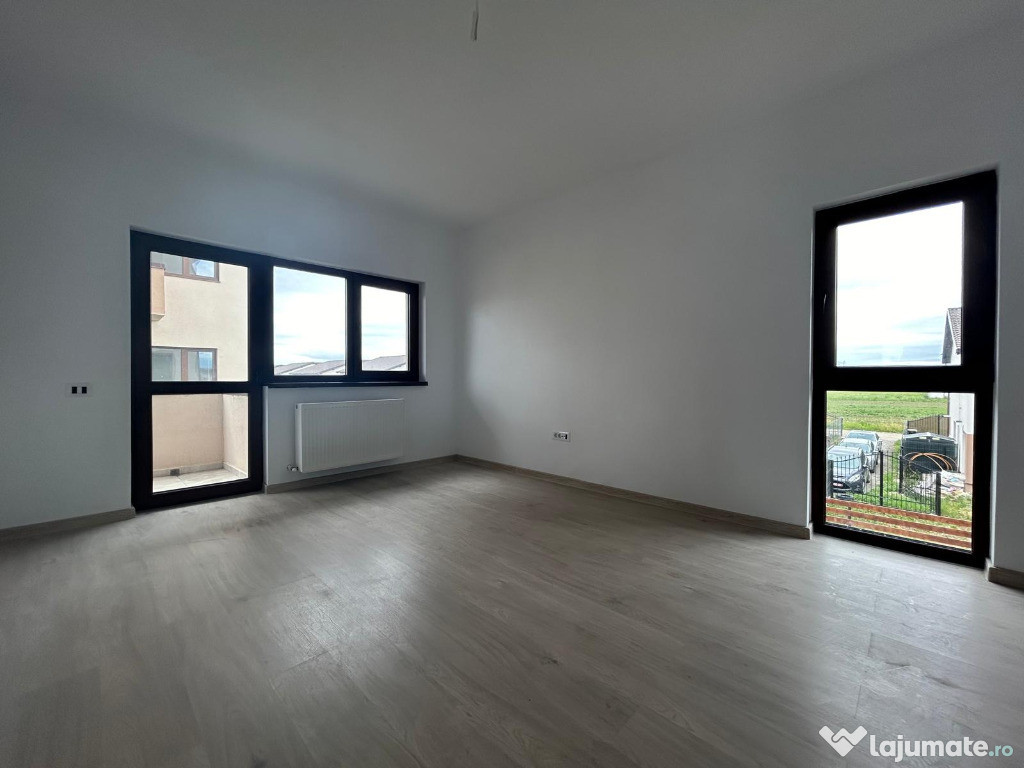 Bloc nou, 2 camere, decomandat, balcon, parcare, Sanpetru Residence!