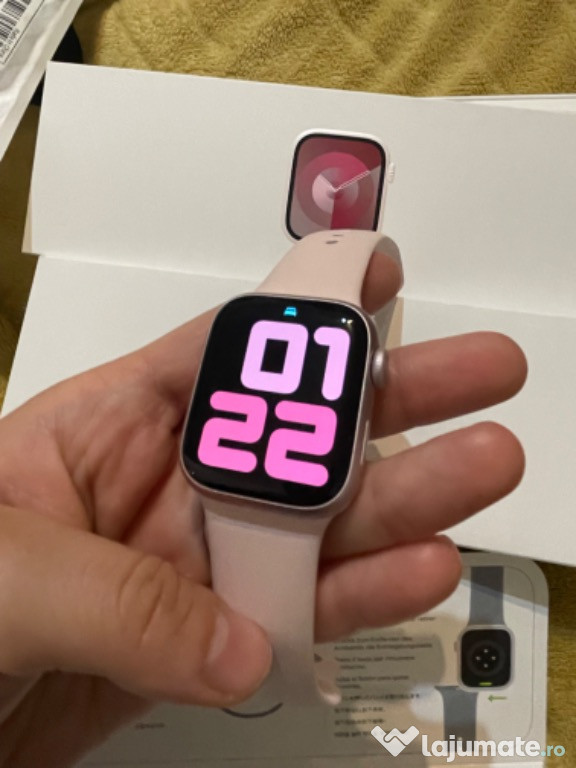 Apple Watch 9 GPS, 41mm Pink Aluminium Case