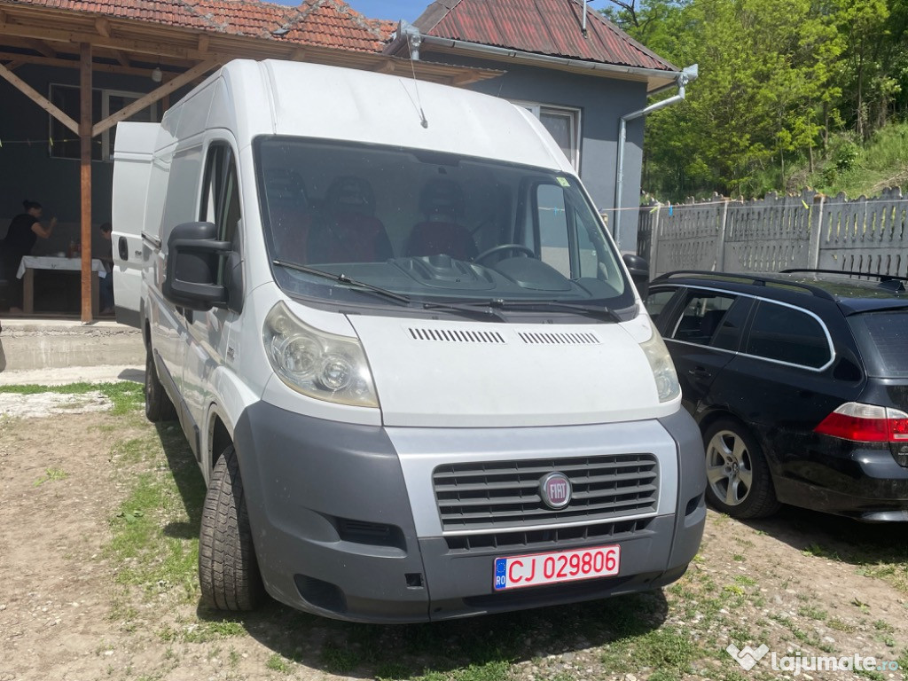 Vând fiat ducato 2.3 multijet