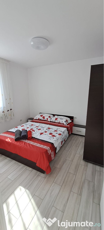 Ofer spre inchiriat apartament in regim hotelier