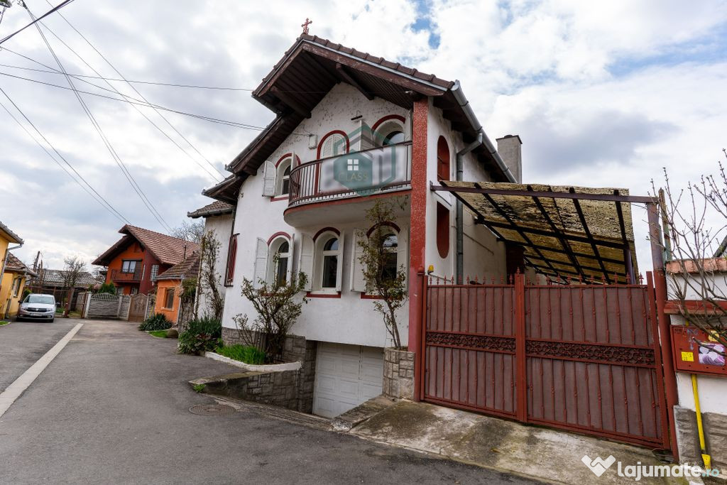 Casa / Vila cu 9 camere de vanzare in Mun. Orastie, Jud.H...